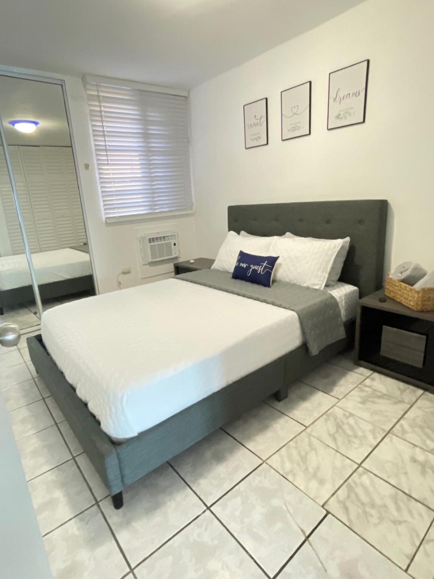 Oceanfront Condo In 루키요 외부 사진